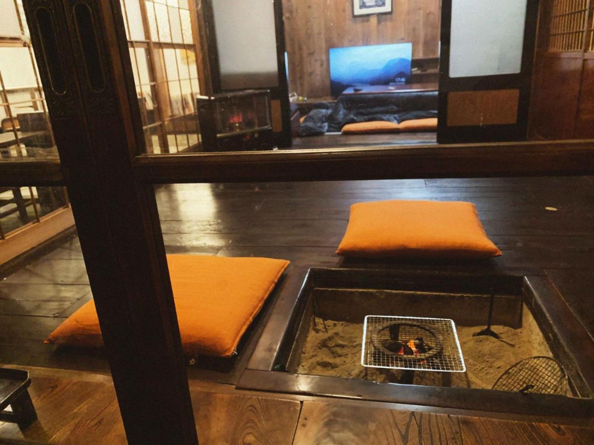 囲炉裏町家guesthouse Fujita 一棟貸切 Villa 無料駐車場 Hakusan Eksteriør bilde